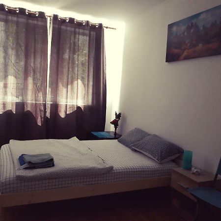 Iasi City Break Rooms Buitenkant foto